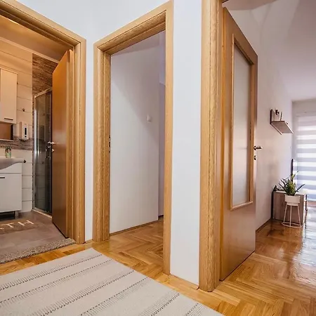 Harmonija 1 Apartment *